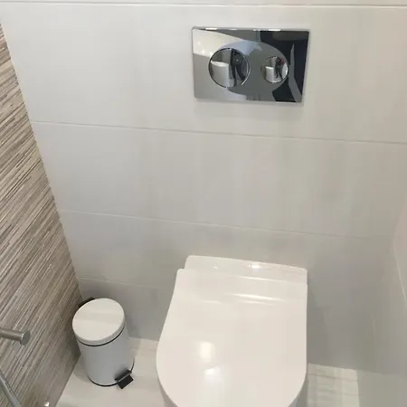 Bedrooms In Modern * Almada