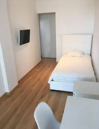 Guest house Bedrooms In Modern