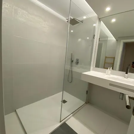 Bedrooms In Modern Almada